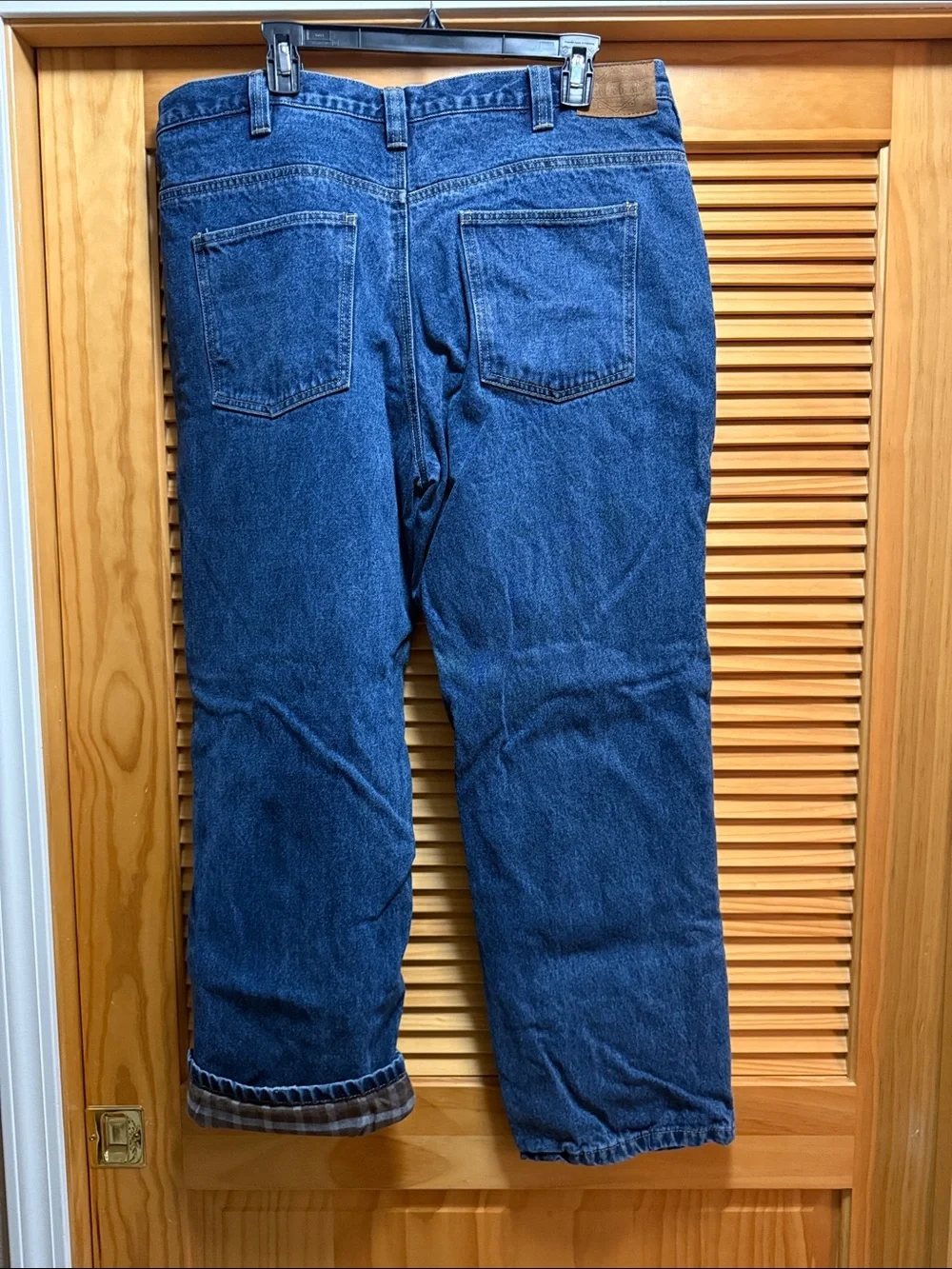 Guide Gear Dark Blue Denim Jeans with brown plaid flannel lining 38x30